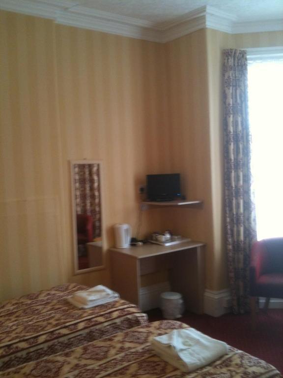 Grand Ash Hotel 랜디드노 객실 사진